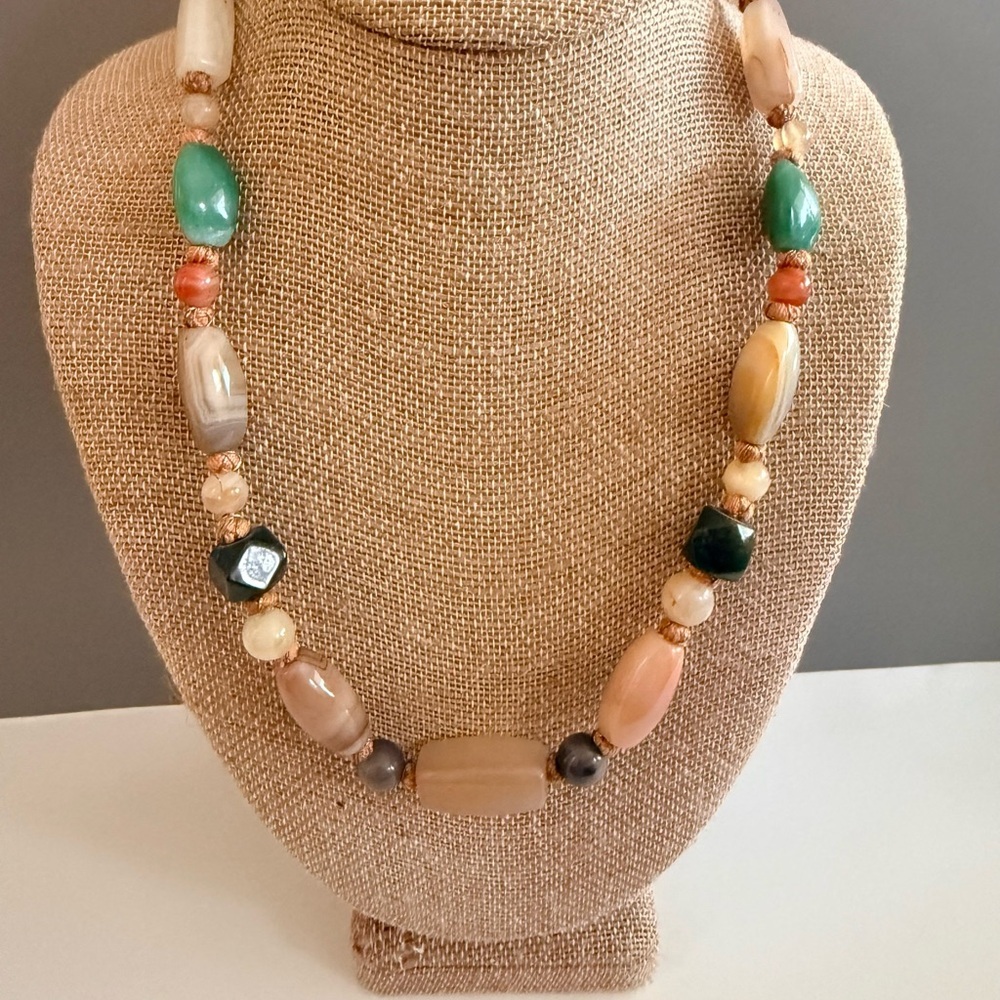 Estate Agate Multicolor Earthtone Quartz Colored Handmade Necklace